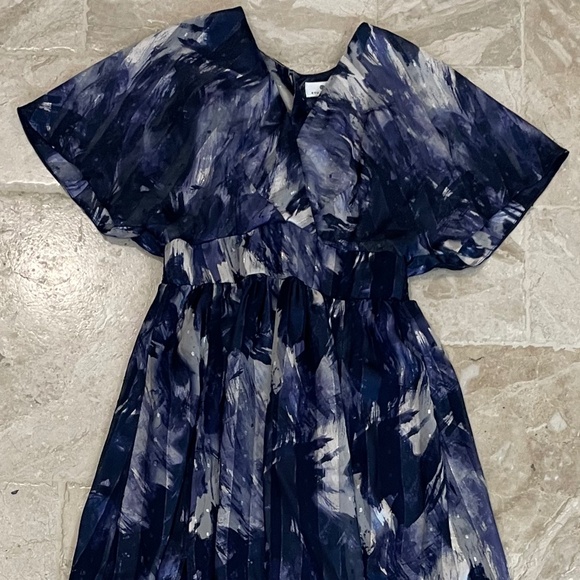 NWT Socialite Blue / White / Silver Abstract Midi Dress (Size S) - Picture 1 of 6